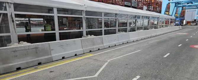 Beton barriers voor evenement