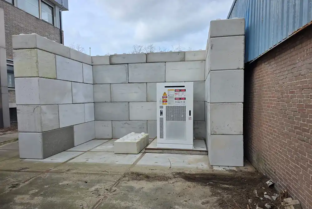 stapelblokken brandwerende muur accu katwijk 002