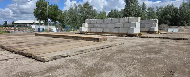 Megablokken toegepast bij wegenbouw